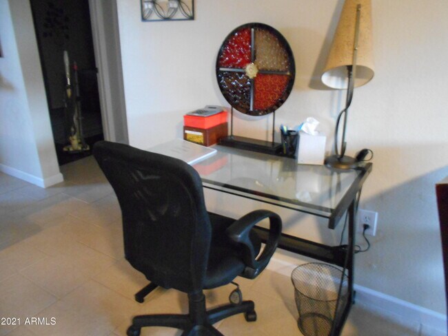 16624 E Palisades Blvd-Unit -101 in Fountain Hills, AZ - Building Photo - Building Photo