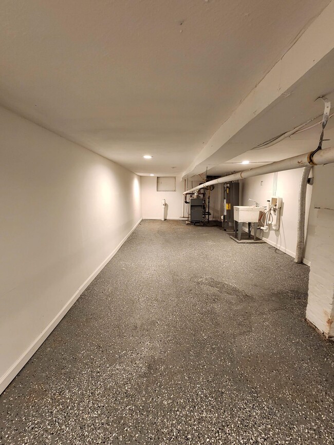 17 Claremont Ave in Jersey City, NJ - Building Photo - Building Photo