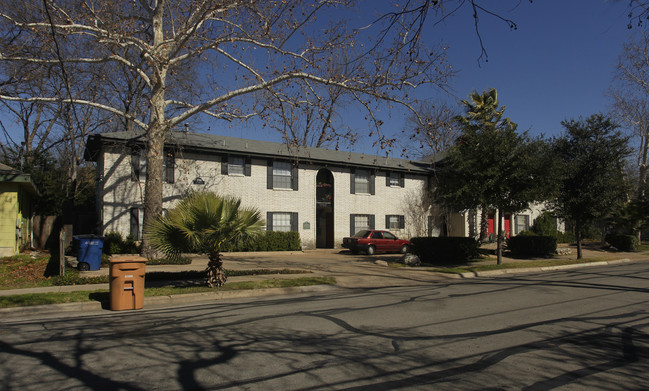 1700 Houston St. in Austin, TX - Foto de edificio - Building Photo