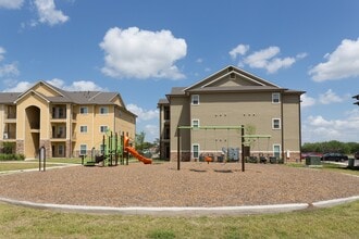 Retama Park in Olmito, TX - Building Photo - Building Photo