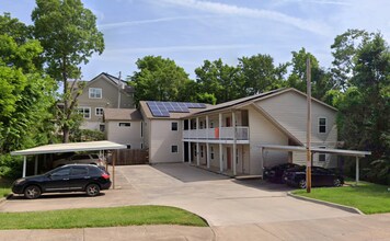 938 Cleveland St, Unit 104 in Fayetteville, AR - Building Photo - Building Photo