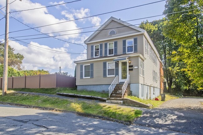 property at 13 Smith St