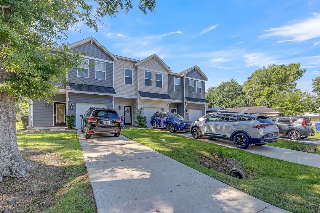 1549 Evergreen St in Charleston, SC - Foto de edificio