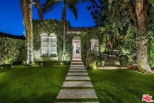 859 N Spaulding Ave in Los Angeles, CA - Building Photo