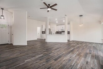 614 Magnolia Bend St in League City, TX - Building Photo - Building Photo