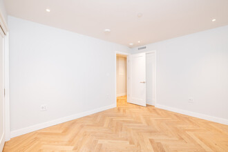 9 Commonwealth Ave, Unit 105 in Boston, MA - Building Photo - Building Photo