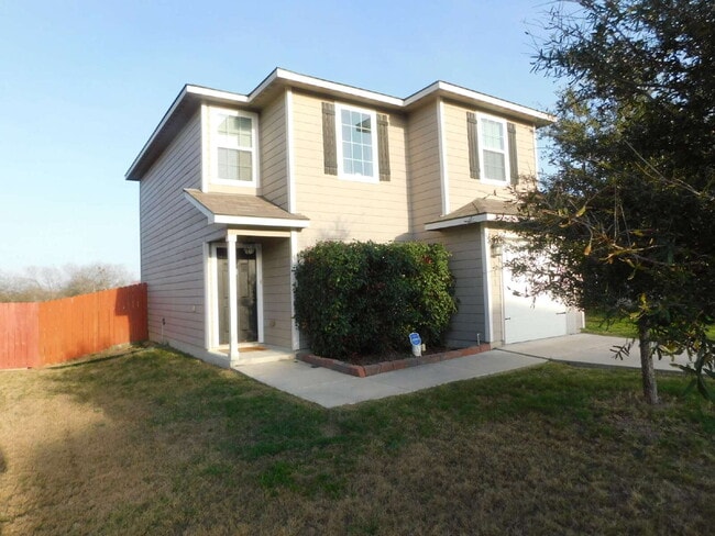 6131 Southern Vis in San Antonio, TX - Building Photo - Building Photo