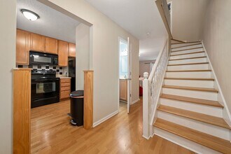 100 Westover Ct in Chapel Hill, NC - Building Photo - Building Photo