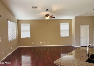 3124 E Sparrow Pl in Chandler, AZ - Building Photo - Building Photo