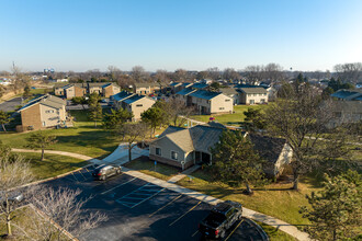 Meadow Lane in Roseville, MI - Building Photo - Building Photo