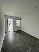 7621 Danube Rd in Kissimmee, FL - Building Photo - Building Photo