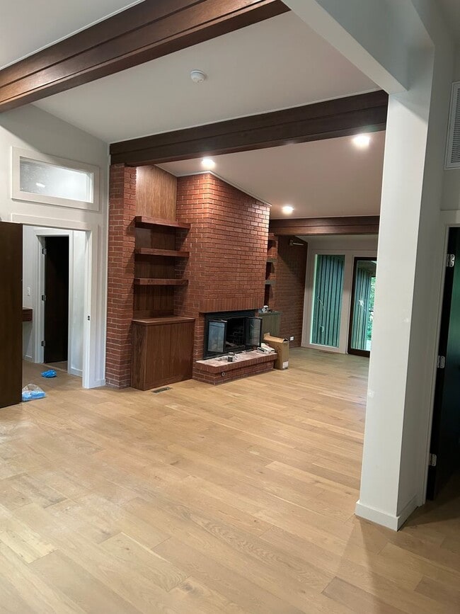 property at 547 N Gray Ave