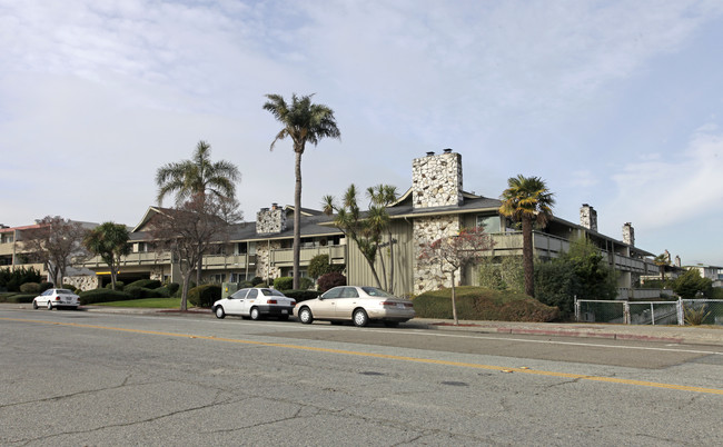 339 Broadway in Alameda, CA - Foto de edificio - Building Photo