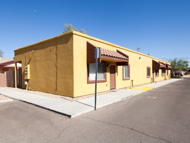 3331 E Bermuda St in Tucson, AZ - Building Photo - Building Photo