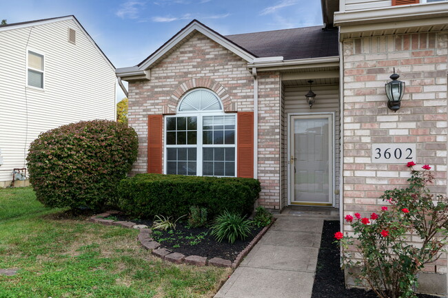 3602 Winterwood Dr in Dayton, OH - Building Photo - Building Photo