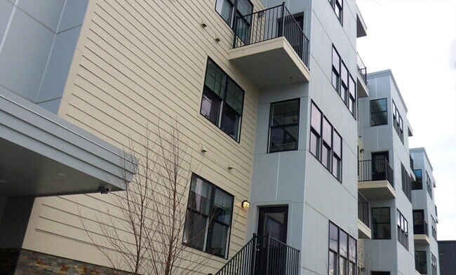 76 Stonley Rd in Boston, MA - Foto de edificio - Building Photo