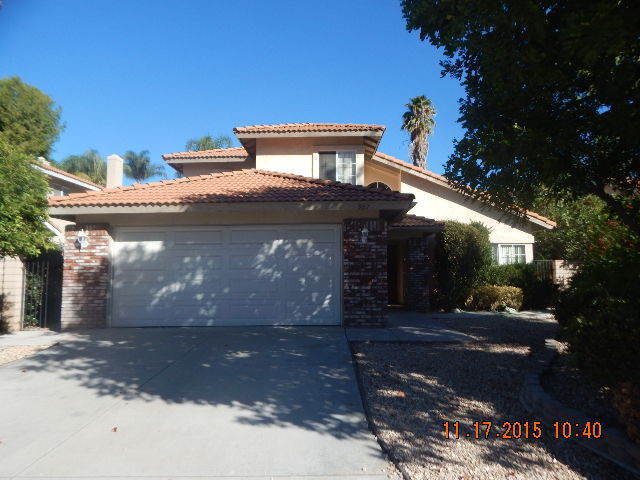 557 Bruin Dr in Riverside, CA - Building Photo