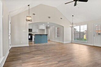 107 Fox Trot Ln in Sunset, LA - Building Photo - Building Photo