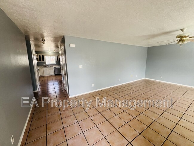 1225 11th St SE in Rio Rancho, NM - Building Photo - Building Photo