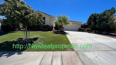 17653 High Meadow Ct in Victorville, CA - Building Photo - Building Photo