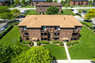 1120-1122 Evergreen Ave in Glendale Heights, IL - Building Photo - Building Photo