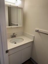 1809 SE Harney St in Portland, OR - Building Photo - Building Photo