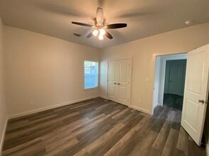 502 N Burdette Ave in Sherman, TX - Foto de edificio - Building Photo