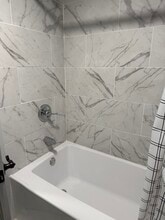 613 Kirkland St, Unit 3 in Utica, NY - Building Photo - Building Photo