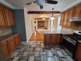 333 Folcroft St in Baltimore, MD - Building Photo