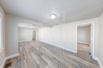 3639 N Emerson Ave in Indianapolis, IN - Building Photo - Building Photo