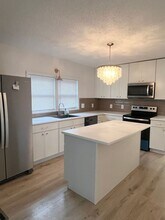 126 Central Ave in Swannanoa, NC - Building Photo - Building Photo