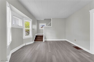 14117 Sylvia Ave in Cleveland, OH - Building Photo - Building Photo