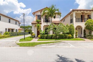 3700 NW 84th Way in Pembroke Pines, FL - Building Photo