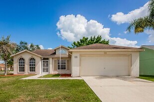 11804 Dunster Ln in Parrish, FL - Building Photo