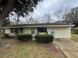 4734 Clarendon Dr in Mobile, AL - Building Photo