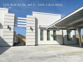 1424 Alta Vista Dr in Progreso Lakes, TX - Building Photo