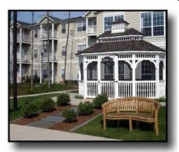 The Oaks of Wellington - 55 & Older Senior in Manassas, VA - Foto de edificio - Building Photo