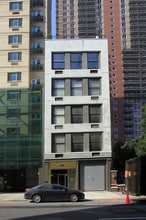 552 W 43rd St in New York, NY - Building Photo - Building Photo