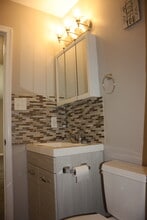 220 Park Ave in Hammonton, NJ - Building Photo - Building Photo
