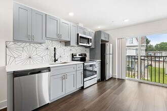 7620 Ridge Ave in Philadelphia, PA - Building Photo - Building Photo