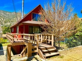 6601 Lowry Ln in Frazier Park, CA - Building Photo