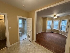 2007 W Alice Ave in West Peoria, IL - Building Photo - Building Photo