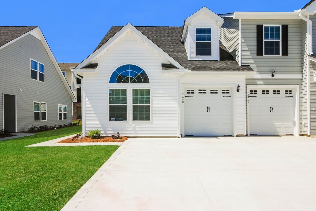 2868 Summer Townes Wy in Leland, NC - Building Photo