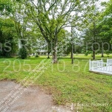 115 Lyle Dr in Owens Cross Roads, AL - Foto de edificio - Building Photo