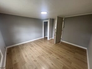 1105 Mize St in Lufkin, TX - Building Photo - Building Photo