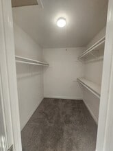 210 Trellis Pl in Richardson, TX - Foto de edificio - Building Photo