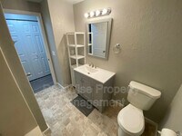 902 S Comstock Rd photo'