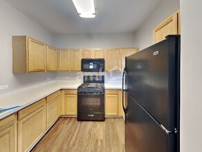 148 Enclave C in Bolingbrook, IL - Building Photo - Building Photo