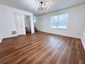 7257 Reynolds Crossing Dr in Reynoldsburg, OH - Building Photo - Building Photo