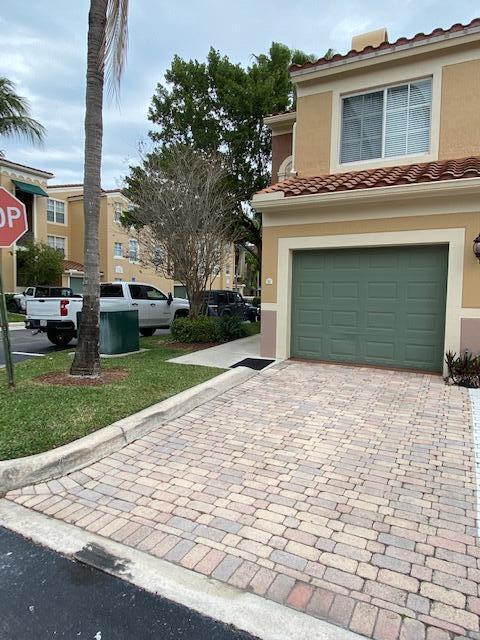 11781 St Andrews Place in Wellington, FL - Building Photo - Building Photo